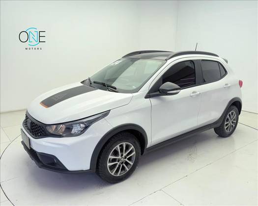 FIAT ARGO 1.3 FIREFLY FLEX TREKKING CVT